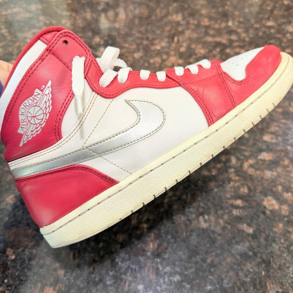 Nike Air Jordan 1 Retro High Nouveau Gym Red Silver 332550-602 Mens‎ 10.5